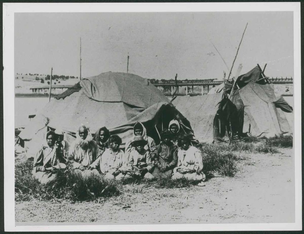 Aboriginal Riverside Camp, 1870